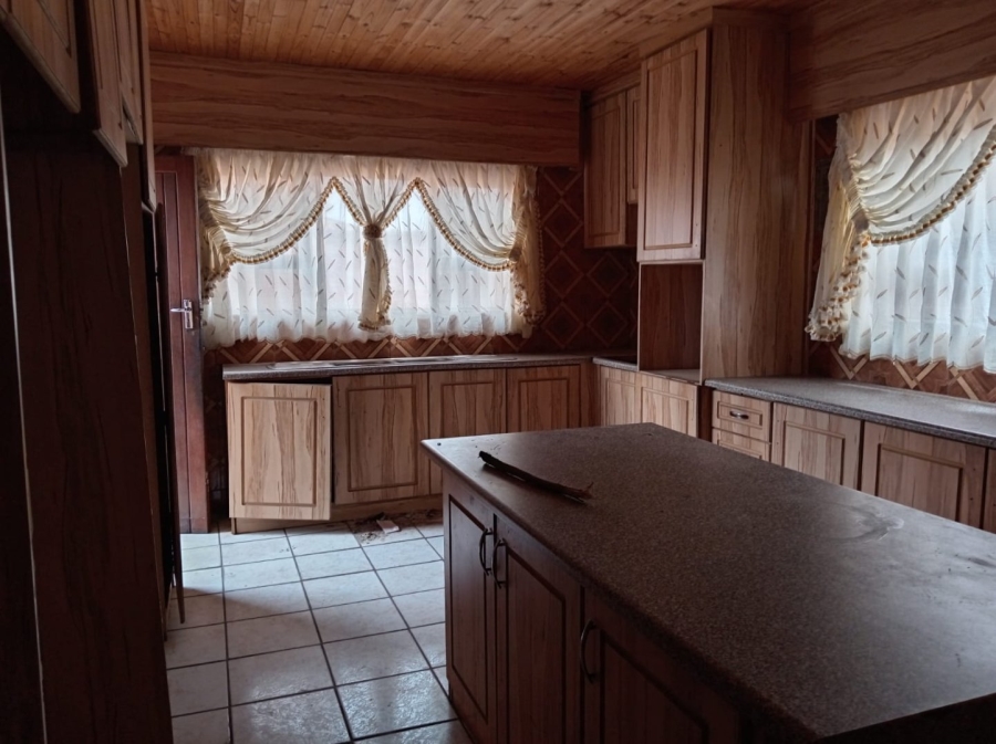 3 Bedroom Property for Sale in Manyatseng Free State